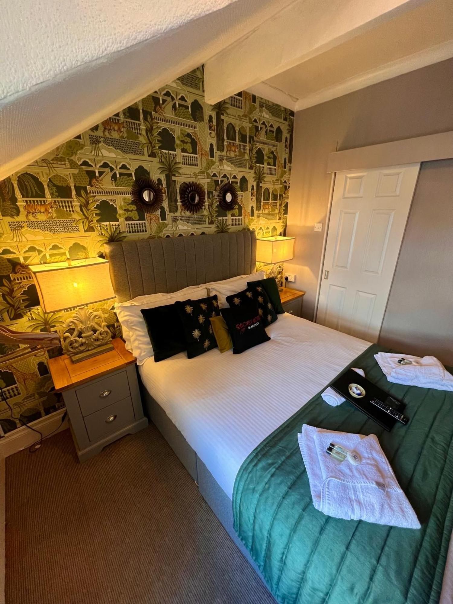 Delovely Hotel Blackpool Extérieur photo