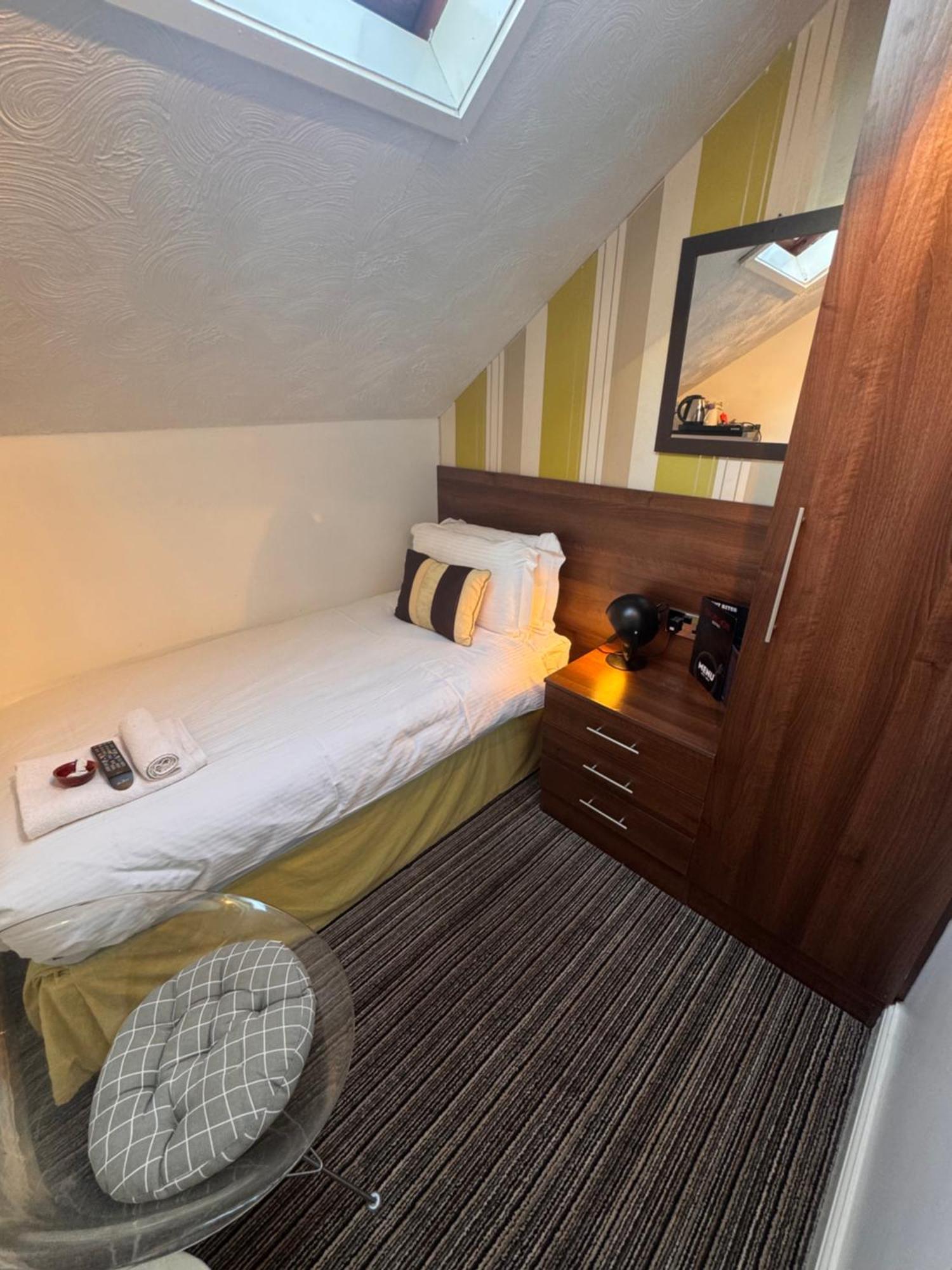 Delovely Hotel Blackpool Extérieur photo