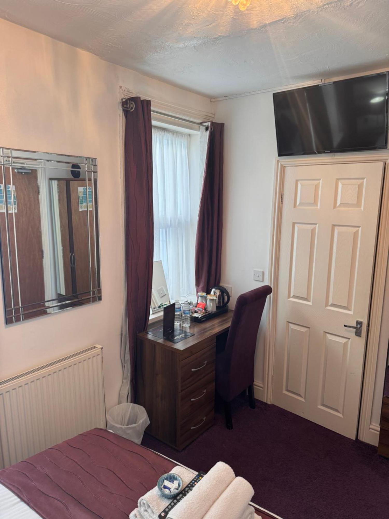 Delovely Hotel Blackpool Extérieur photo
